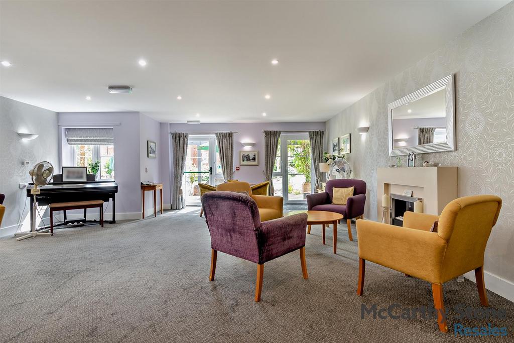 8661137-interior47-800.jpg