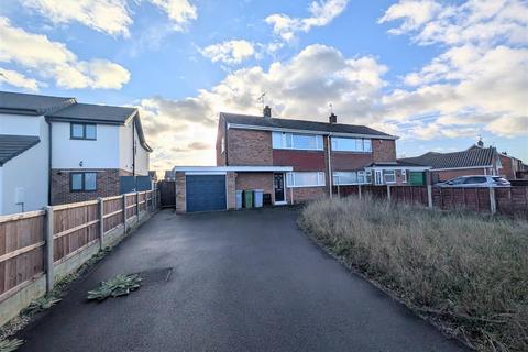Russell Avenue, Balderton, Newark