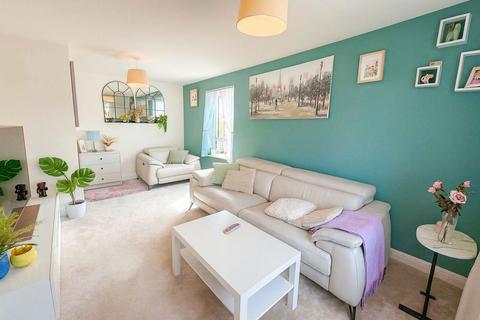 3 bedroom detached house for sale, Meadow Hill, Throckley, Newcastle upon Tyne, Tyne and Wear, NE15 9BZ