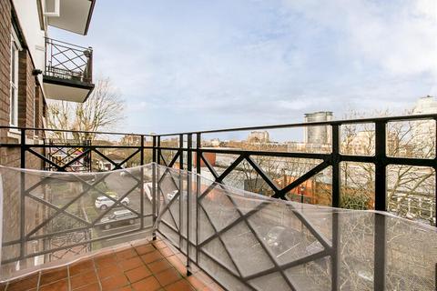 2 bedroom flat to rent, Brompton Park Crescent, SW6