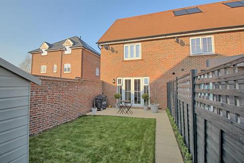 undefined, Farm Close, Ware SG12