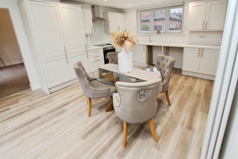 undefined, Grove Street, Beeston, Beeston, NG9