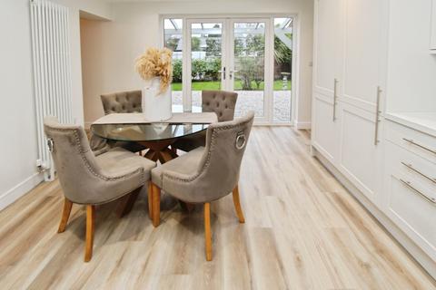 undefined, Grove Street, Beeston, Beeston, NG9