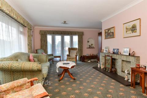 3 bedroom detached house for sale, St. Martin's Drive, Eynsford, Dartford, Kent