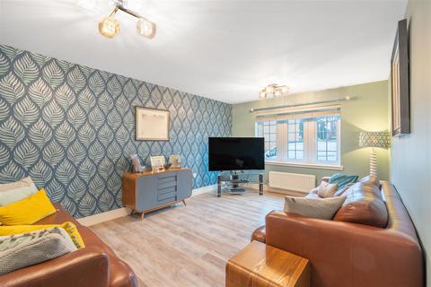 5 bedroom detached house for sale, Heron View, Motherwell