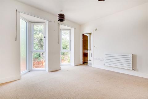 3 bedroom house to rent, John Bull Place, London W4
