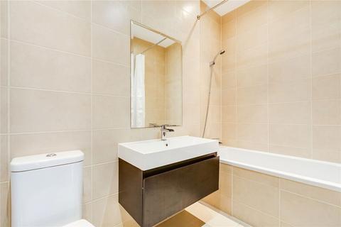 3 bedroom house to rent, John Bull Place, London W4