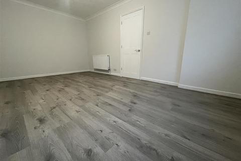 2 bedroom flat for sale, King Street, Southsea
