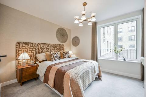 2 bedroom flat for sale, North Gate Park, London N15