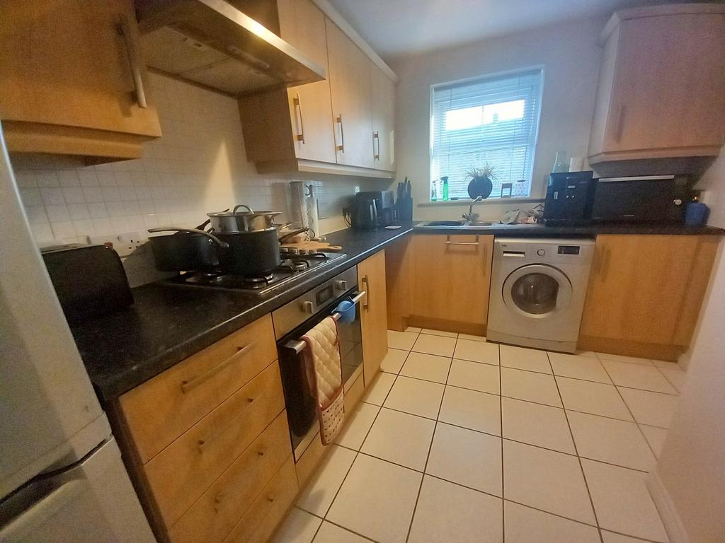Breakfasting kitchen