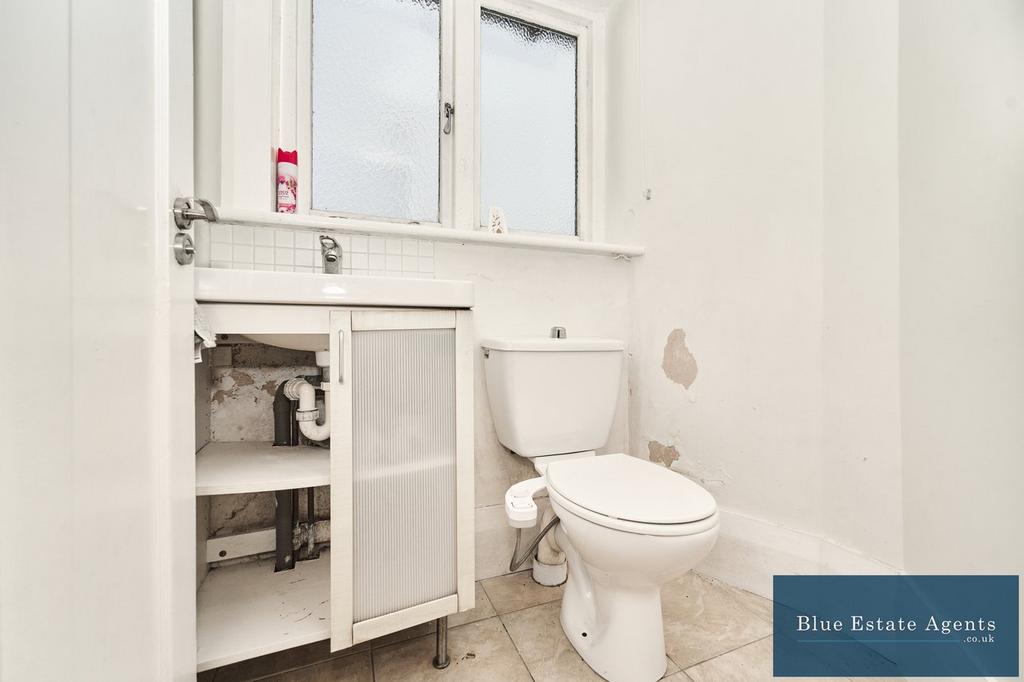 Ground Floor WC