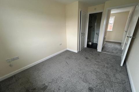 2 bedroom flat to rent, Horse Fair Lane, Kettering NN14