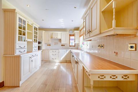 undefined, Moss Road, Doncaster DN6
