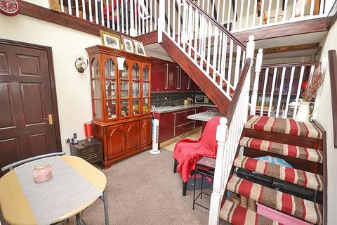 undefined, Main Street, Fiskerton, Southwell