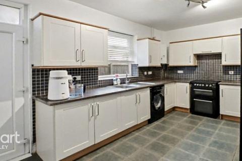 undefined, Stockingstone Road, Luton