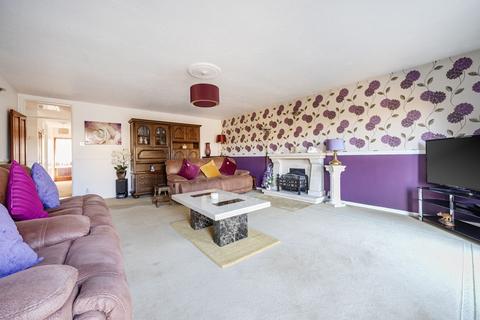 2 bedroom detached bungalow for sale, Roundstone Way, Selsey, PO20