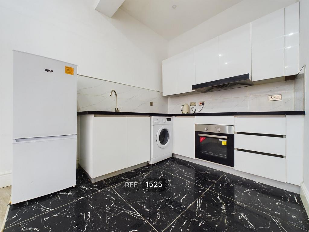 Kitchen / Living area