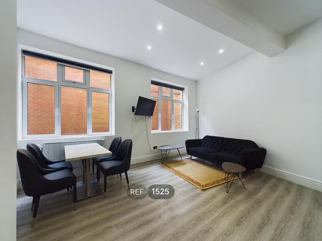 Kitchen / Living area