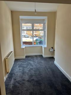 2 bedroom terraced house to rent, Bearwood B67