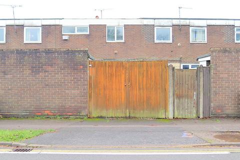 2 bedroom terraced house for sale, Austen Road, Farnborough GU14