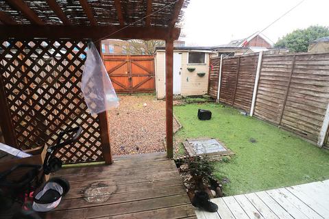 2 bedroom terraced house for sale, Austen Road, Farnborough GU14