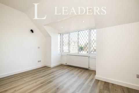 3 bedroom flat to rent, Rectory Road, BN14