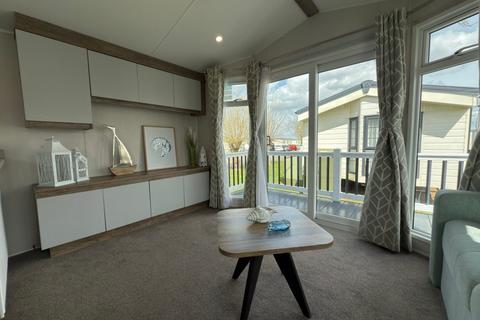 2 bedroom park home for sale, Seaview Holiday Park
