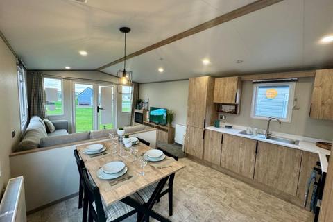 2 bedroom park home for sale, Seaview Holiday Park
