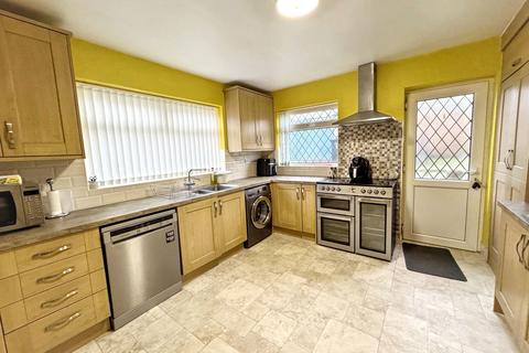 3 bedroom detached house for sale, Tower Way, Abergele, Conwy, LL22 7AY