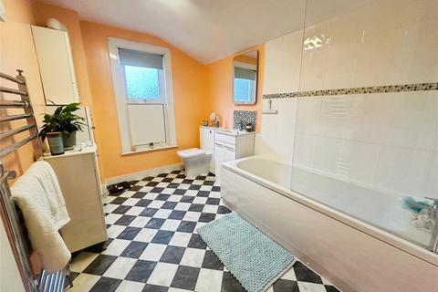 3 bedroom terraced house for sale, Station Road, Gillingham ME8