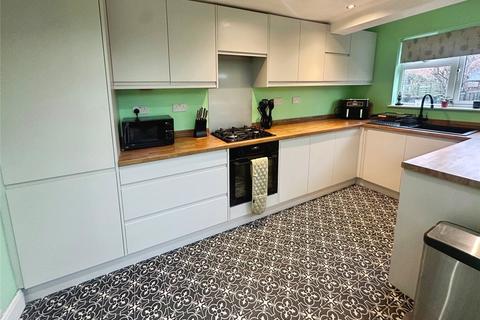 3 bedroom terraced house for sale, Station Road, Gillingham ME8