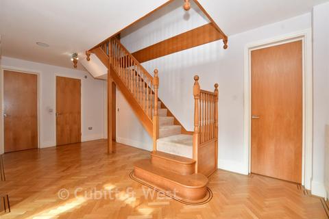 undefined, The Warren, Kingswood KT20