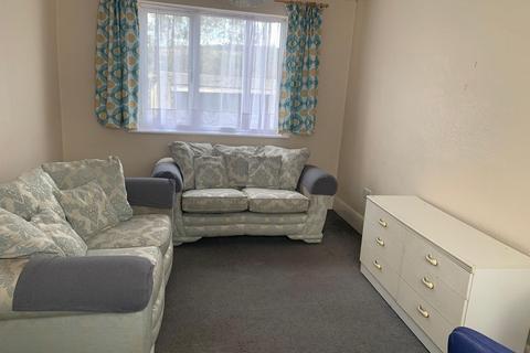 4 bedroom terraced house to rent, Brighton BN2