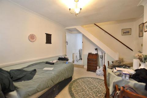 undefined, Albert Street, Fleet GU51
