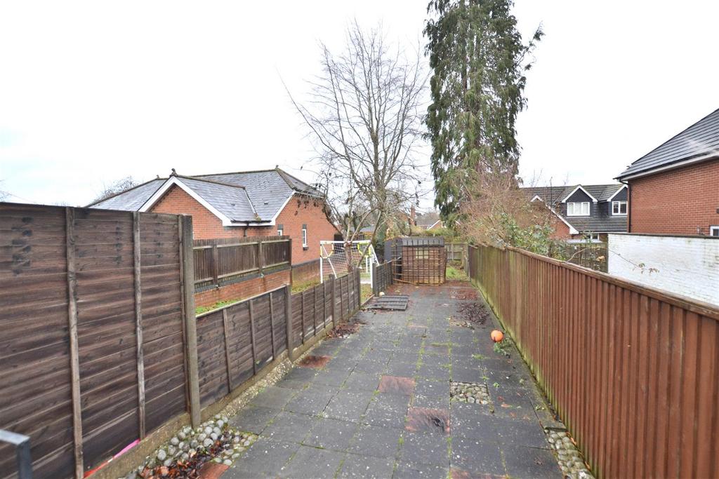Garden 1.JPG