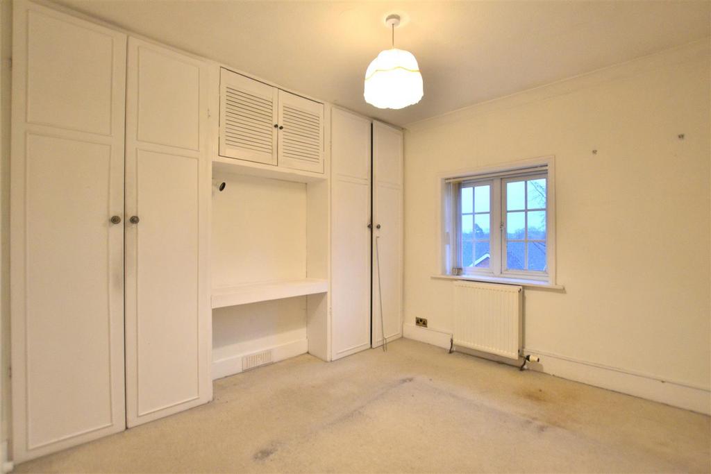 Bedroom 2 .JPG