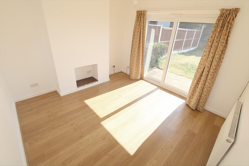 Dining room 2.jpg
