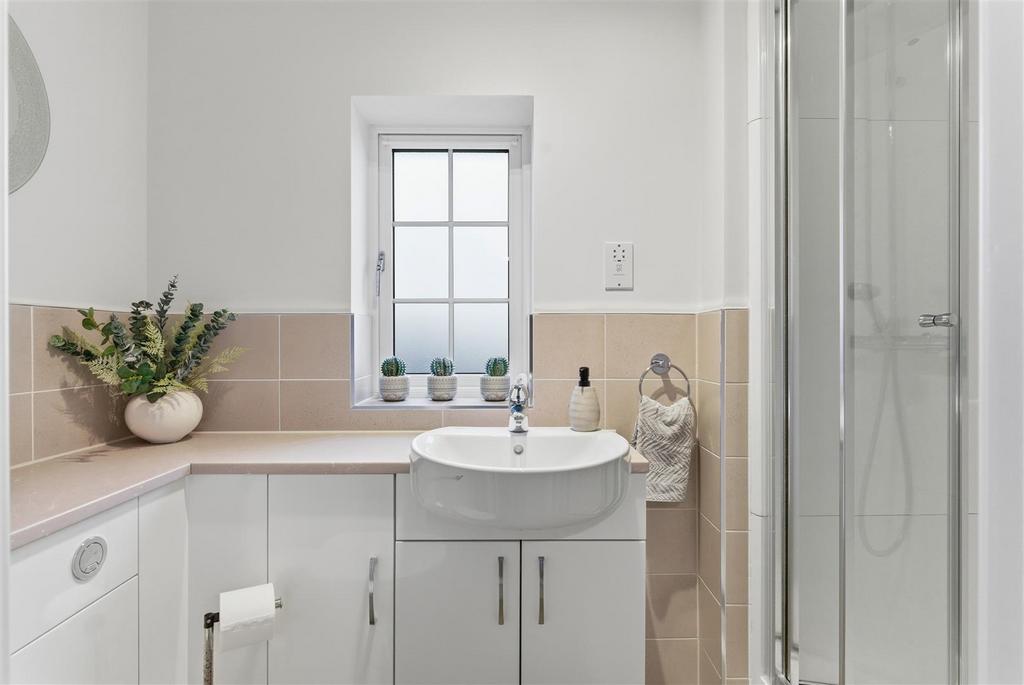 Ensuite.jpg