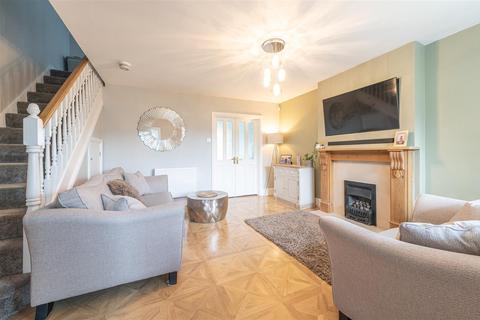 3 bedroom semi-detached house for sale, Bracken Way, Lower Edge, Elland