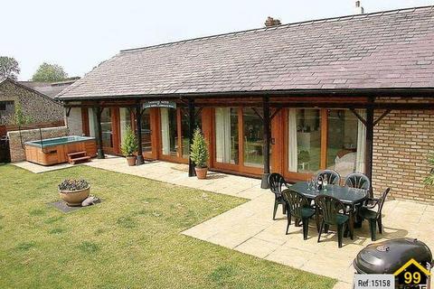 3 bedroom detached house to rent, Home Farm, Culford, Bury St. Edmunds, United Kingdom, IP28