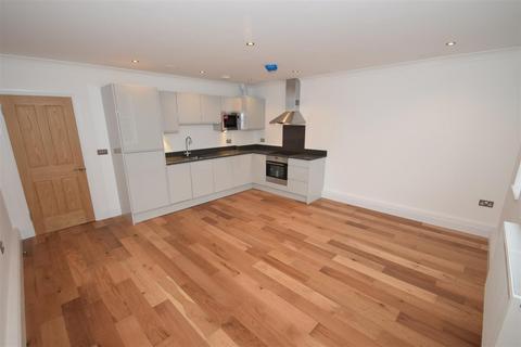 1 bedroom flat to rent, 1a Star Street London