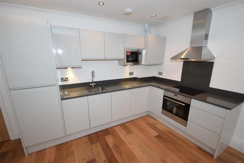 1 bedroom flat to rent, 1a Star Street London