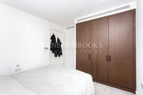 3 bedroom apartment to rent, Landmark Pinnacle, Canary Wharf, E14