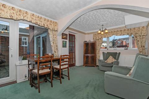 undefined, Chestnut Drive, Bristol BS35