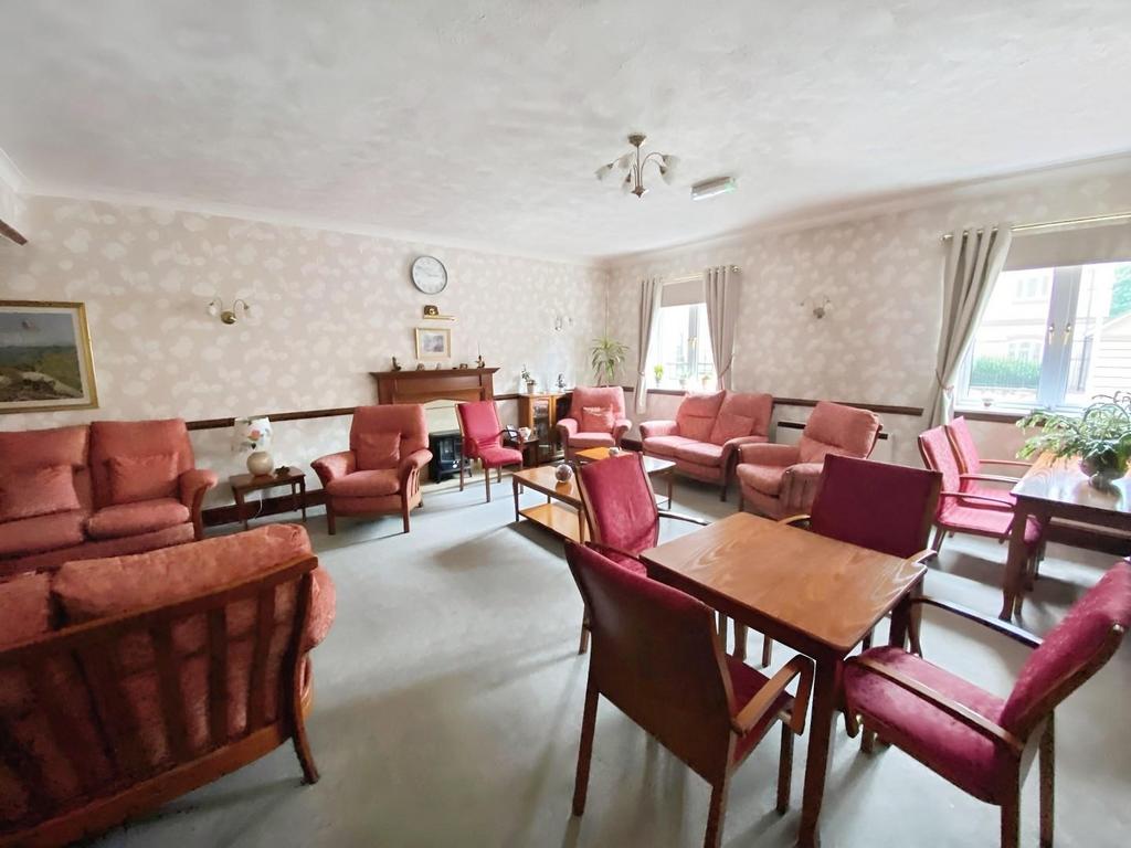 A5adc320-Residents 20 Lounge.jpg