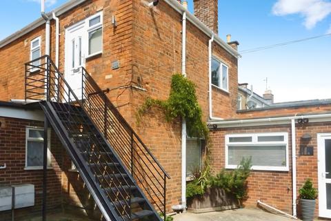 2 bedroom flat to rent, Devonshire Street, Cheltenham, GL50