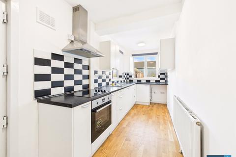 2 bedroom terraced house to rent, Bentley Road, Doncaster, South Yorkshire, DN5
