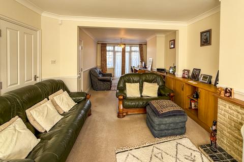 6 bedroom semi-detached house for sale, Windermere Avenue, Wembley, HA9