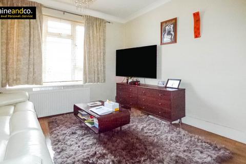 undefined, Drovers Way, Hatfield