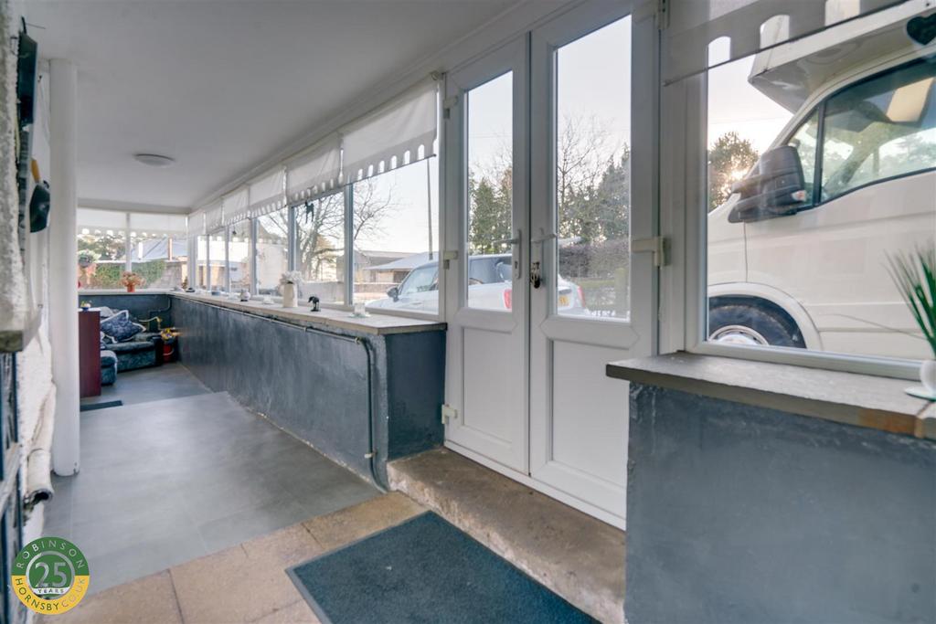 Utility Room Porch